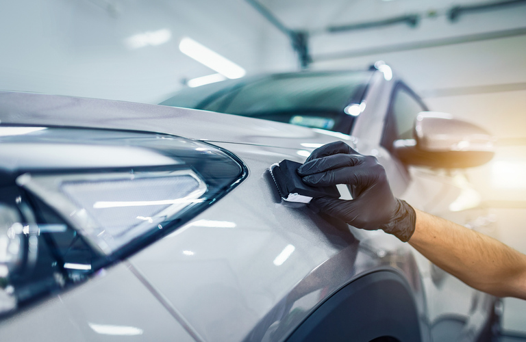車体のキズについてお見積のご相談に対応 | 鈴鹿市のカーコーティングなら丁寧な施工のCar Cure